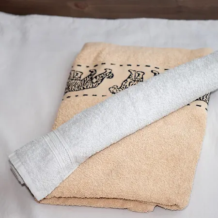 Skyline 11 - Sea Views & Serenity By The Coast Apartman *