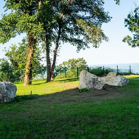 Skyline 11 - Sea Views & Serenity By The Coast Апартаменти Варна