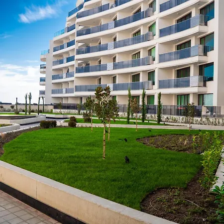 Apartment Skyline 11b - Sea View,pools &