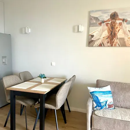 Skyline 11b - Sea View,pools & *