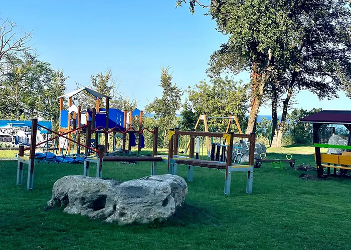 Skyline 11 - Sea Views & Serenity By The Coast * Varna