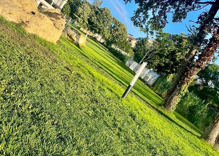 Skyline 11 - Sea Views & Serenity By The Coast *